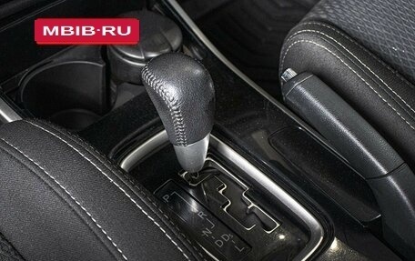 Mitsubishi Outlander III рестайлинг 3, 2017 год, 2 177 200 рублей, 6 фотография