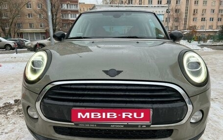 MINI Hatch, 2019 год, 2 290 000 рублей, 2 фотография