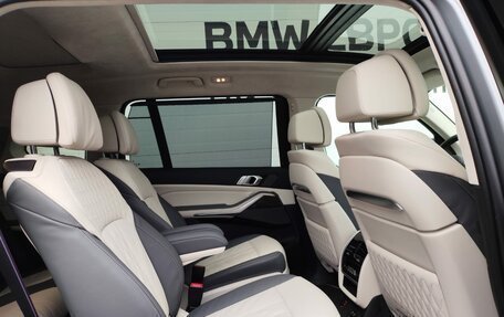 BMW X7, 2024 год, 23 990 000 рублей, 13 фотография