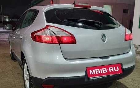 Renault Megane III, 2011 год, 540 000 рублей, 2 фотография