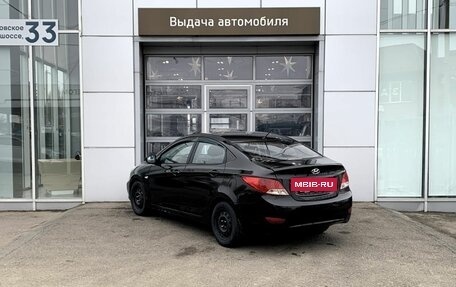 Hyundai Solaris II рестайлинг, 2013 год, 580 000 рублей, 7 фотография