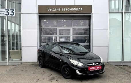 Hyundai Solaris II рестайлинг, 2013 год, 580 000 рублей, 3 фотография