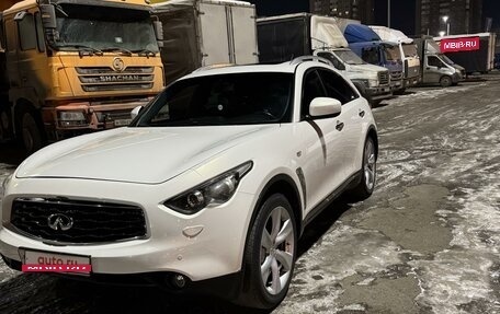 Infiniti FX II, 2010 год, 1 690 000 рублей, 1 фотография