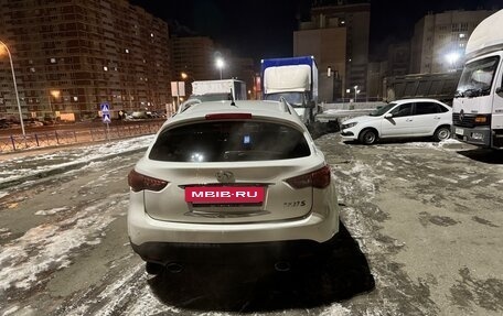 Infiniti FX II, 2010 год, 1 690 000 рублей, 8 фотография