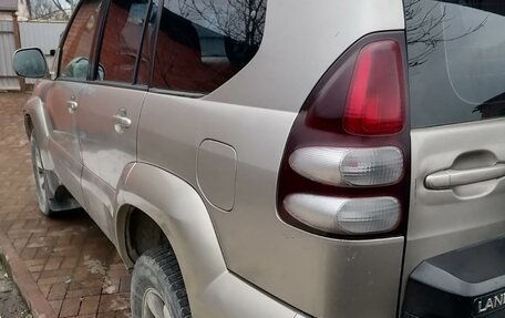 Toyota Land Cruiser Prado 120 рестайлинг, 2004 год, 1 500 000 рублей, 6 фотография