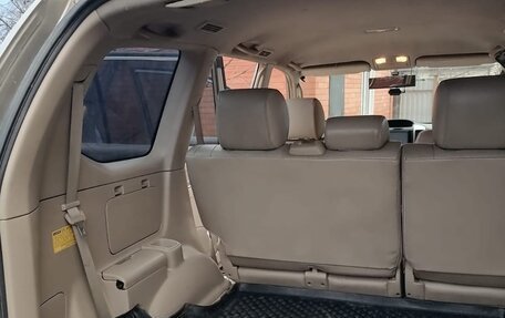 Toyota Land Cruiser Prado 120 рестайлинг, 2004 год, 1 500 000 рублей, 23 фотография