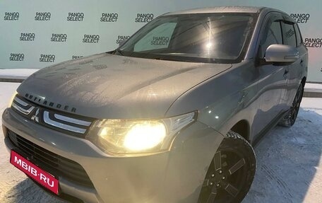 Mitsubishi Outlander III рестайлинг 3, 2012 год, 1 221 000 рублей, 1 фотография