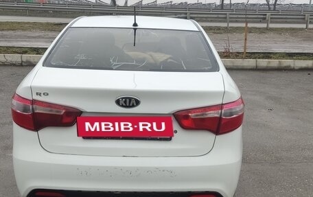 KIA Rio III рестайлинг, 2013 год, 645 000 рублей, 4 фотография