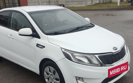 KIA Rio III рестайлинг, 2013 год, 645 000 рублей, 3 фотография