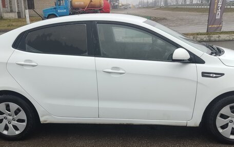 KIA Rio III рестайлинг, 2013 год, 645 000 рублей, 8 фотография