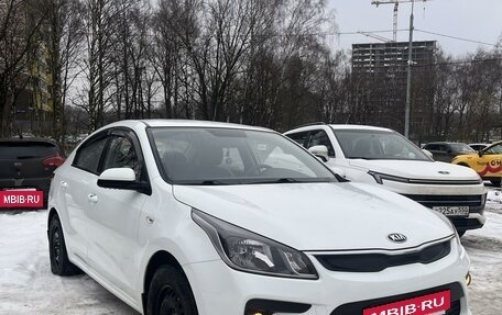 KIA Rio IV, 2017 год, 1 435 000 рублей, 2 фотография