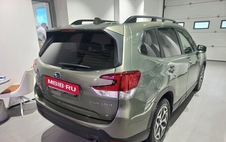 Subaru Forester, 2019 год, 2 299 000 рублей, 6 фотография