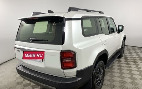 Toyota Land Cruiser Prado, 2024 год, 10 490 000 рублей, 5 фотография