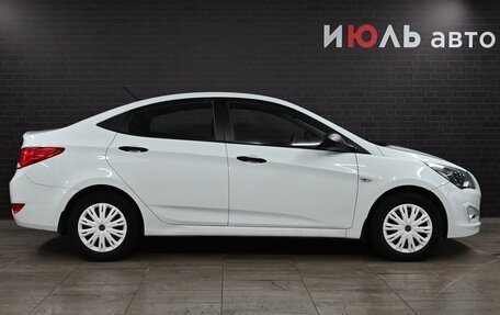 Hyundai Solaris II рестайлинг, 2014 год, 1 040 000 рублей, 8 фотография