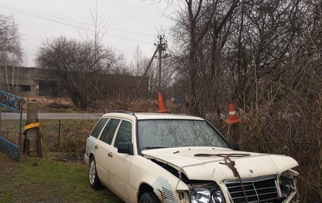 Mercedes-Benz E-Класс, 1995 год, 150 000 рублей, 4 фотография