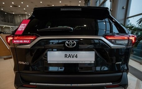 Toyota RAV4, 2024 год, 5 990 000 рублей, 5 фотография