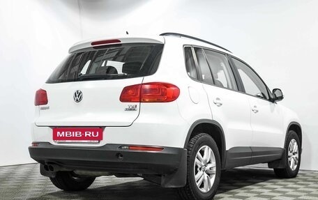 Volkswagen Tiguan I, 2015 год, 1 500 000 рублей, 5 фотография