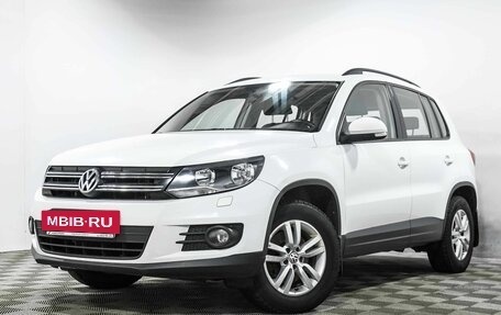 Volkswagen Tiguan I, 2015 год, 1 500 000 рублей, 2 фотография