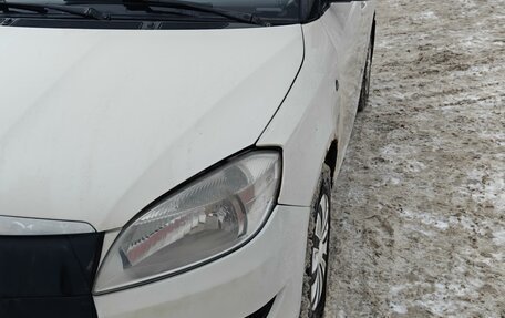 Skoda Fabia II, 2011 год, 420 000 рублей, 6 фотография