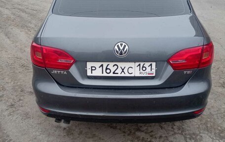 Volkswagen Jetta VI, 2012 год, 700 000 рублей, 3 фотография