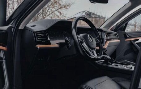 Volkswagen Touareg III, 2018 год, 5 050 000 рублей, 8 фотография