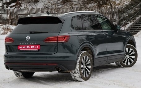 Volkswagen Touareg III, 2018 год, 5 050 000 рублей, 4 фотография