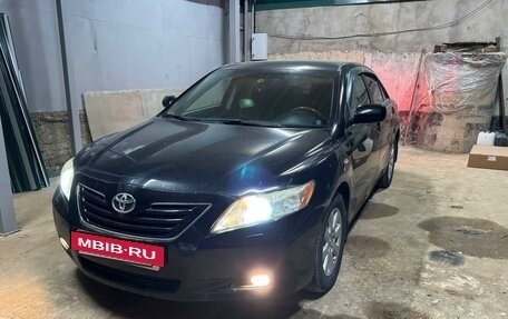 Toyota Camry, 2008 год, 1 570 000 рублей, 2 фотография