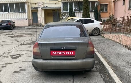 Hyundai Accent II, 2004 год, 350 000 рублей, 2 фотография