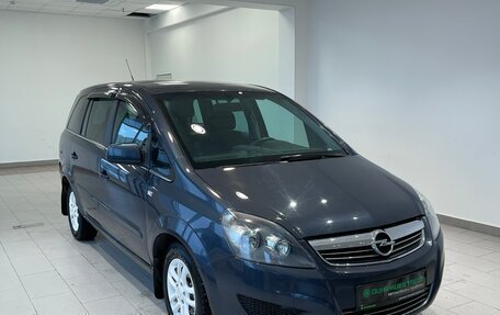 Opel Zafira B, 2011 год, 819 000 рублей, 3 фотография