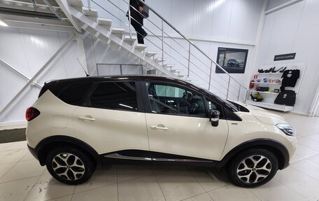 Renault Kaptur I рестайлинг, 2017 год, 1 484 000 рублей, 9 фотография