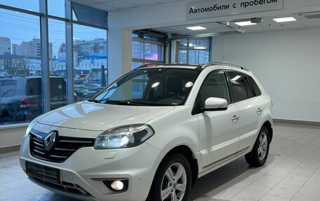 Renault Koleos I рестайлинг 2, 2013 год, 1 360 000 рублей, 1 фотография