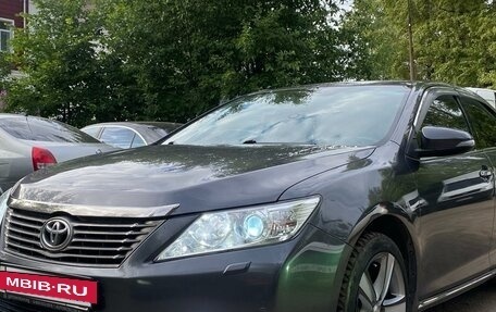 Toyota Camry, 2012 год, 1 550 000 рублей, 6 фотография