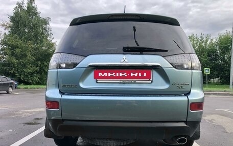 Mitsubishi Outlander III рестайлинг 3, 2008 год, 890 000 рублей, 5 фотография