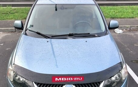 Mitsubishi Outlander III рестайлинг 3, 2008 год, 890 000 рублей, 3 фотография