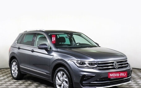 Volkswagen Tiguan II, 2020 год, 3 378 000 рублей, 3 фотография