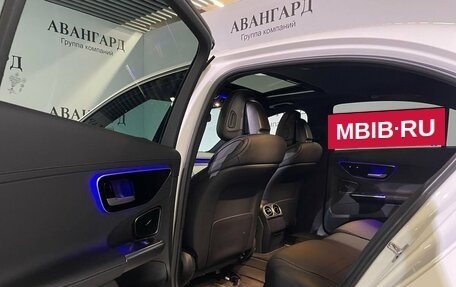 Mercedes-Benz C-Класс, 2023 год, 6 100 000 рублей, 14 фотография