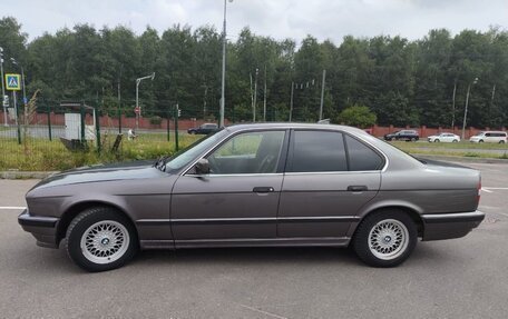 BMW 5 серия, 1989 год, 400 000 рублей, 4 фотография