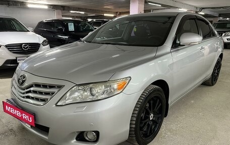 Toyota Camry, 2011 год, 1 380 000 рублей, 2 фотография