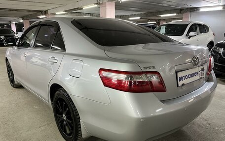 Toyota Camry, 2011 год, 1 380 000 рублей, 8 фотография