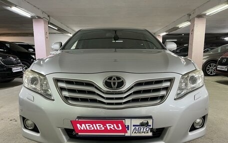 Toyota Camry, 2011 год, 1 380 000 рублей, 3 фотография