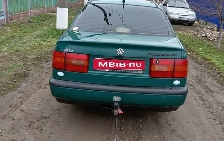 Volkswagen Passat B4, 1994 год, 425 000 рублей, 2 фотография