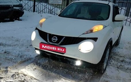 Nissan Juke II, 2011 год, 999 999 рублей, 2 фотография