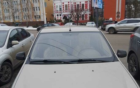 Renault Logan I, 2010 год, 333 000 рублей, 1 фотография