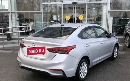 Hyundai Solaris II рестайлинг, 2017 год, 1 399 000 рублей, 5 фотография