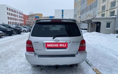 Toyota Highlander III, 2002 год, 1 300 000 рублей, 4 фотография