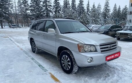 Toyota Highlander III, 2002 год, 1 300 000 рублей, 6 фотография