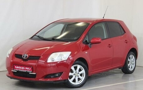 Toyota Auris II, 2008 год, 670 000 рублей, 1 фотография