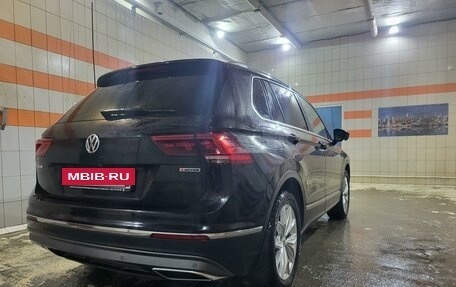 Volkswagen Tiguan II, 2019 год, 3 550 000 рублей, 12 фотография