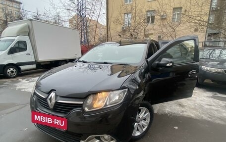 Renault Logan II, 2016 год, 690 000 рублей, 4 фотография