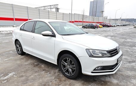 Volkswagen Jetta VI, 2016 год, 1 570 000 рублей, 5 фотография